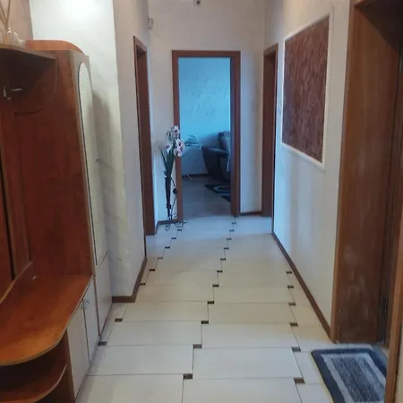 Apartment илиев