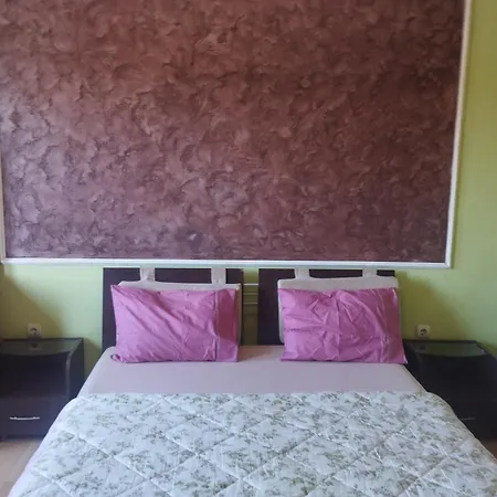 Apartment илиев