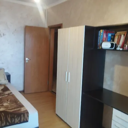 Apartment илиев *