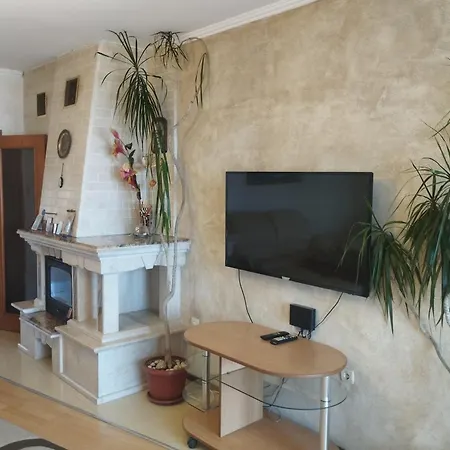 илиев Apartment *